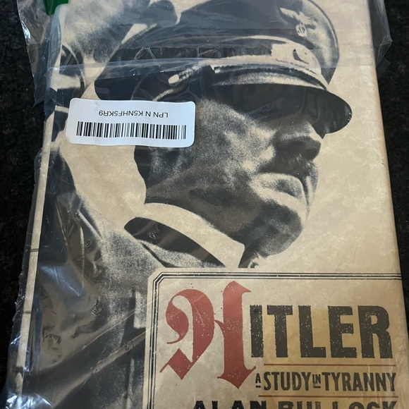 New Seal  Hitler A Study In  Tyranny By. Alan Bullock And Frames. - Picture 2 of 16